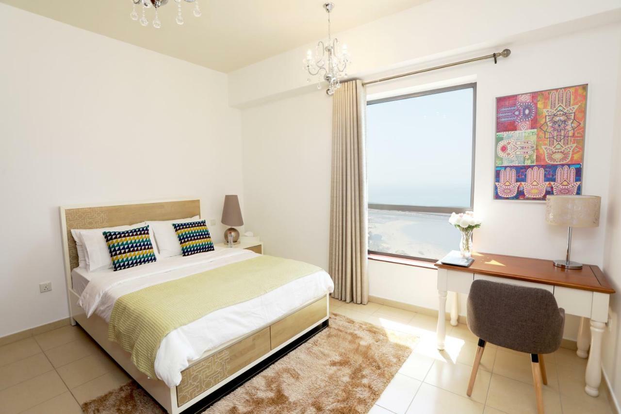 דובאי Luxury Casa - Grand Sea View Apartment Jbr Beach 2Br מראה חיצוני תמונה